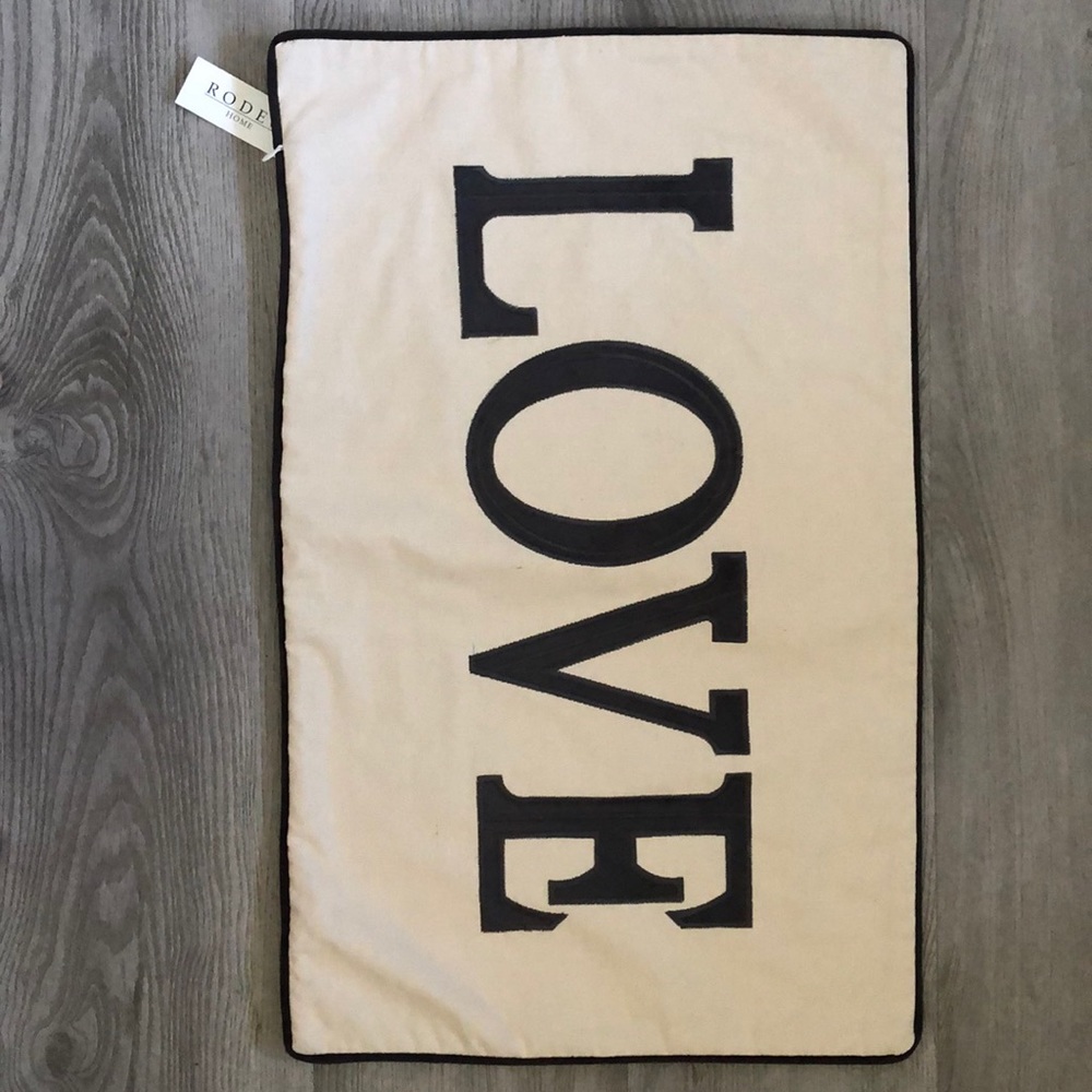 LOVE Pillow Cover